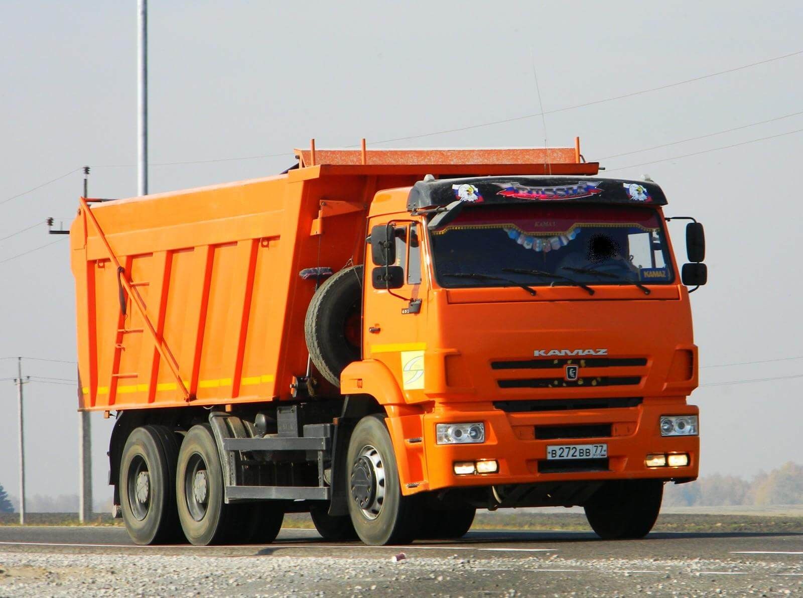 Www kamaz ru. КАМАЗ 6520. КАМАЗ 6520 самосвал. КАМАЗ самосвал KAMAZ-6520. КАМАЗ 6520 грузовой.